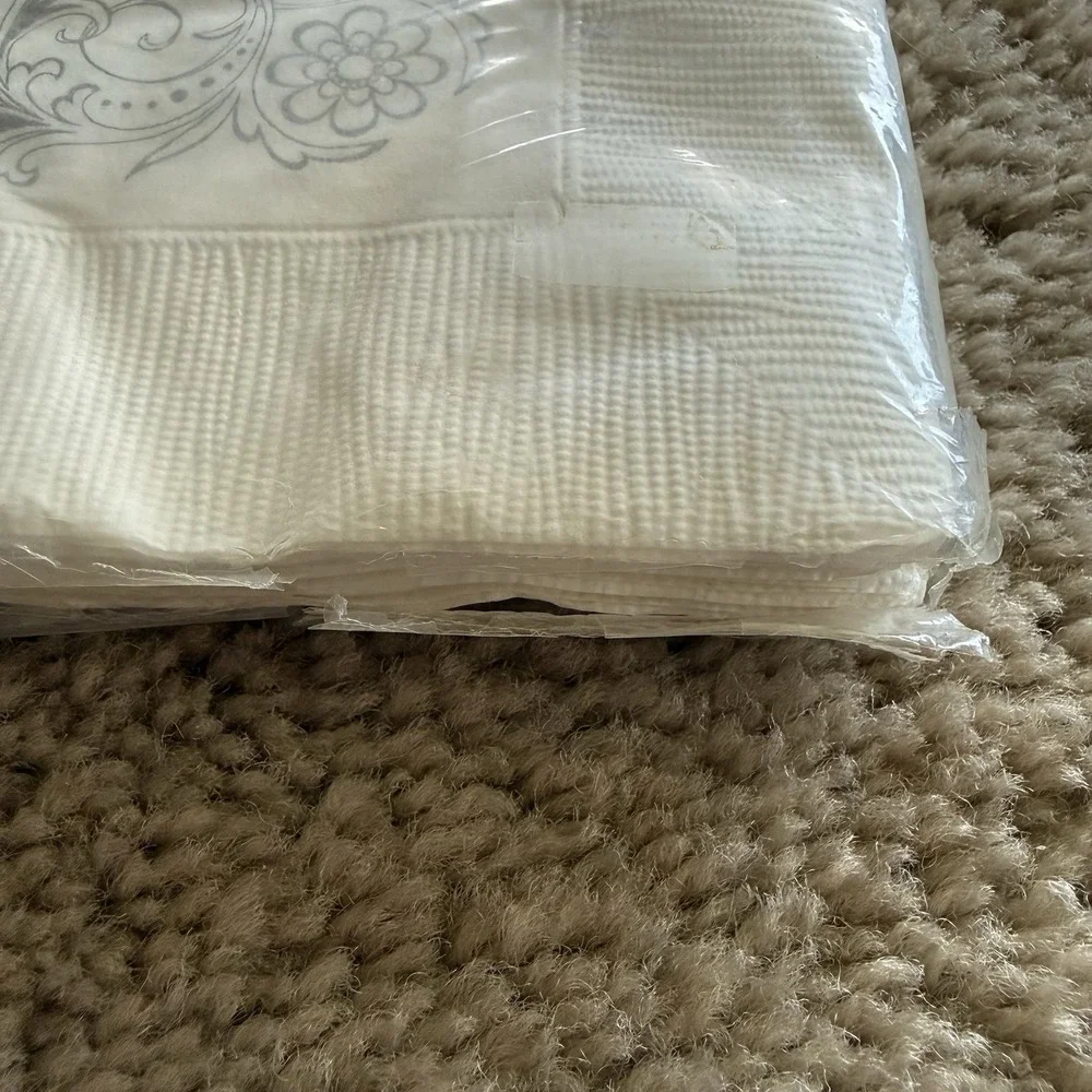 Vintage Hallmark Confirmation Napkins Silver 16ct Luncheon NK505 NOS Sealed
